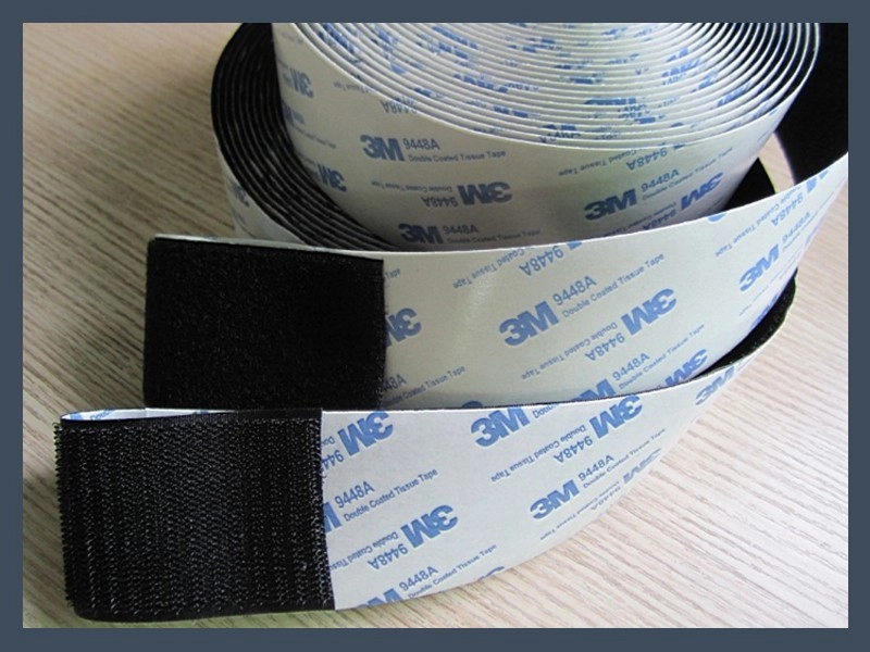 3M™ Adhesive-Backed Nylon Hook and Loop Tape Thumb