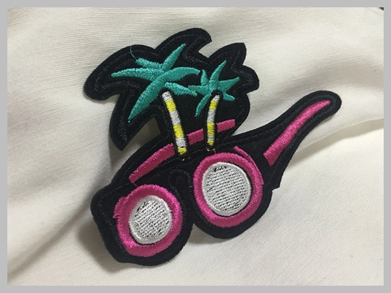 Oval-Shaped Embroidered Sew-On Badges Thumb