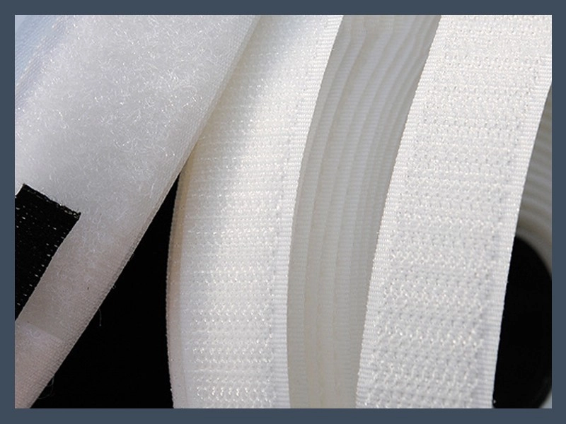 Wholesale Nylon-Polyester Blend Hook and Loop Tape Thumb