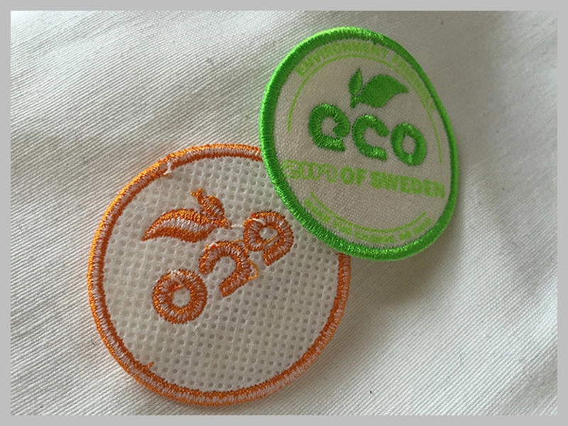 Flower Iron-On Decorative Embroidered Applique Patches Thumb