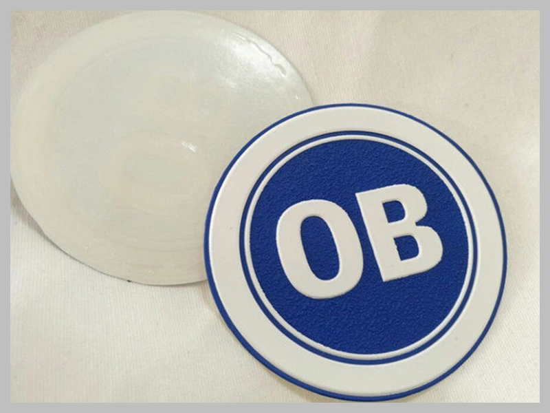 Custom Raised Rubber Heat Transfer Silicone Logo Thumb