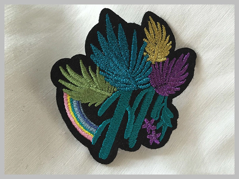 Metal Thread Custom Embroidered Sew-On Badges Thumb