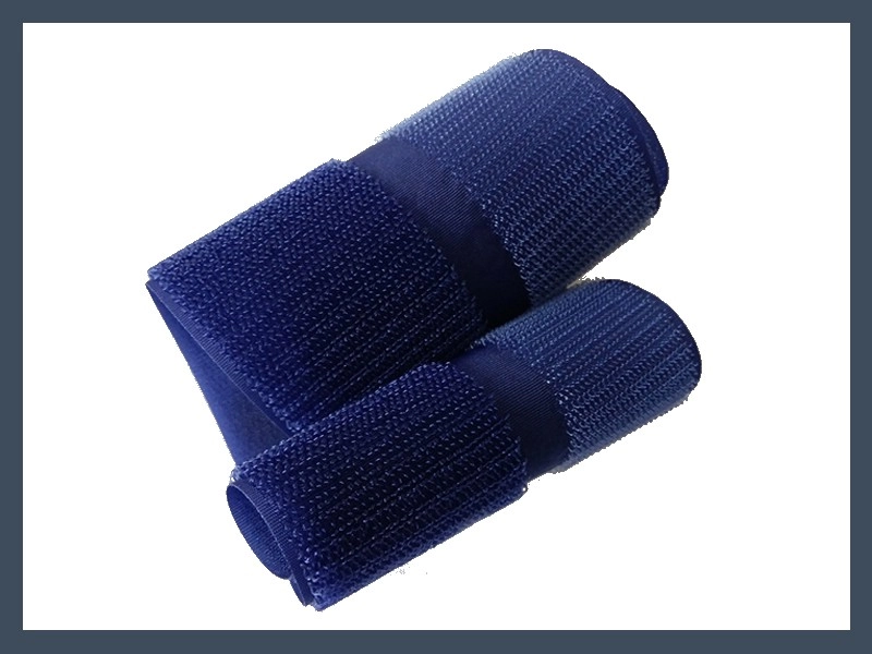 Colored Self-Engaging Hook and Loop Tape Thumb